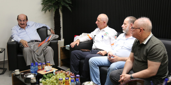 Dr. Samir Jarrad Visits the Youth Development Resource Center – Hebron