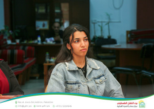 Hebron YDRC Hosts the Launch of the Palestine Women's Chess Championship as Part of the "Our Home 2026" Season