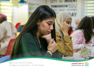 Hebron YDRC Hosts the Launch of the Palestine Women's Chess Championship as Part of the "Our Home 2026" Season