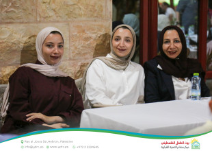 Hebron YDRC Hosts Public Screening of Egypt vs. Australia Match as Part of &ldquo;Baytna 2026&rdquo; Season Marking 30 Years Since Establishment