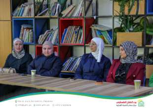 Hebron YDRC Holds Introductory Meeting for New Volunteers