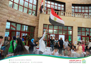 Hebron YDRC Organizes Public Screening of Egypt vs. Argentina Match as Part of &ldquo;Our Home 2026&rdquo; Season